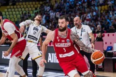 媒体时代双星闪耀：杨瀚森与克林根的探索与基石