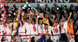 周末足球盛宴：皇马连胜，切尔西逆转，利物浦阵容深度展现